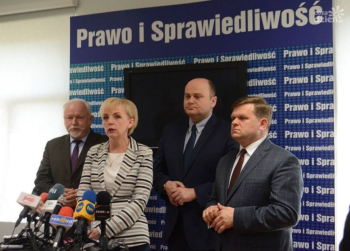 Posłowie PiS o szpitalu na Józefowie