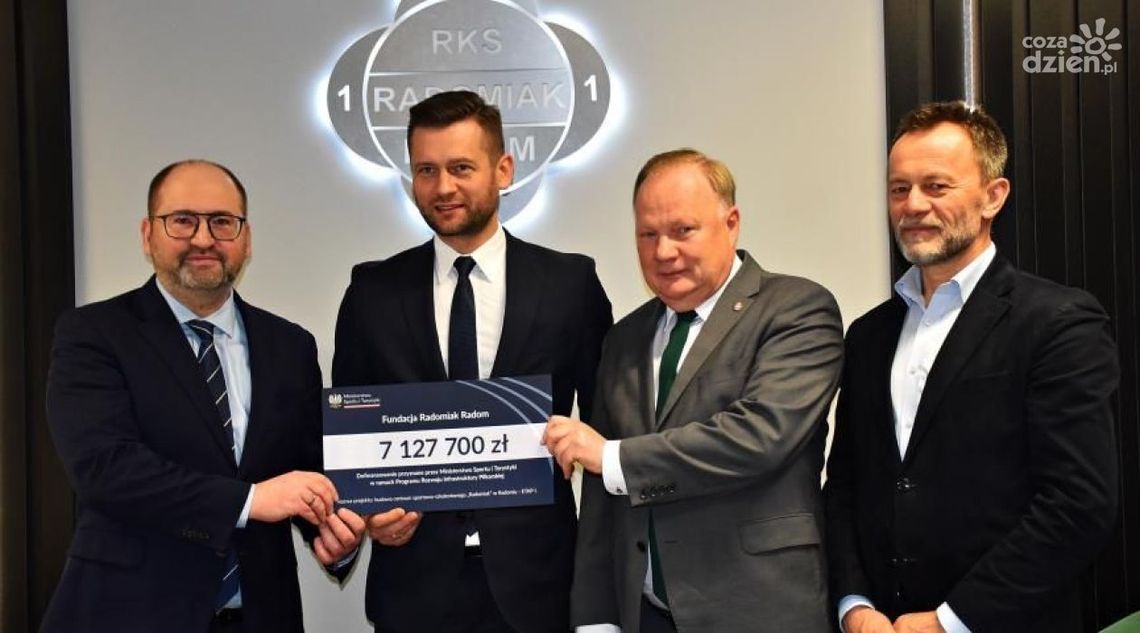 Potężny zastrzyk gotówki dla Fundacji Radomiak. Nowy obiekt na Koniówce jeszcze w tym roku!