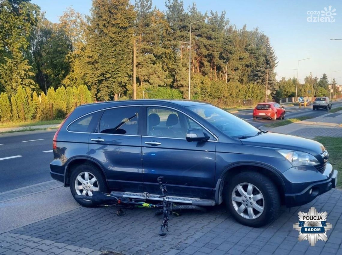 Potrącenie rowerzysty. Mężczyzna trafił do szpitala 