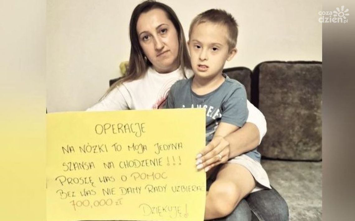 Potrzeba 700 tys. zł. Kornel ma zwichnięte rzepki kolanowe