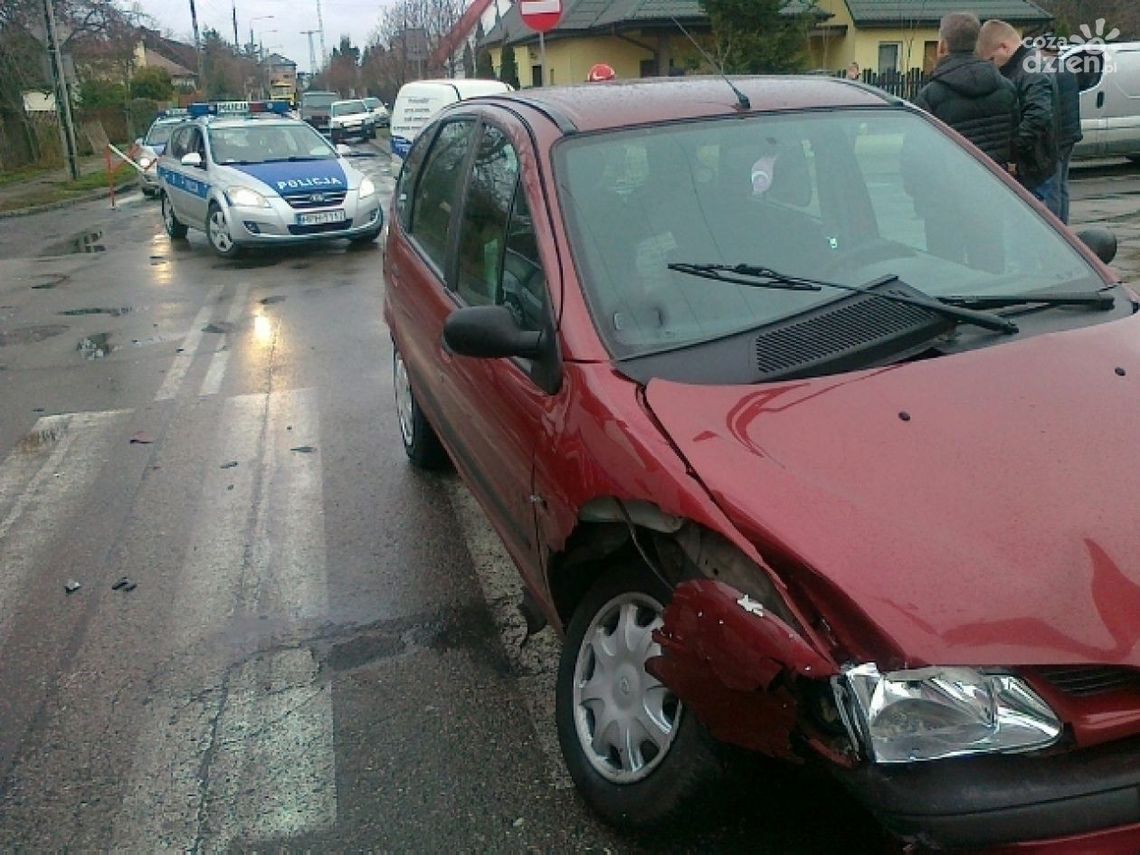 Poważny wypadek u zbiegu Kochanowskiego i Zwoleńskiej Poważny wypadek u zbiegu Kochanowskiego i Zwoleńskiej