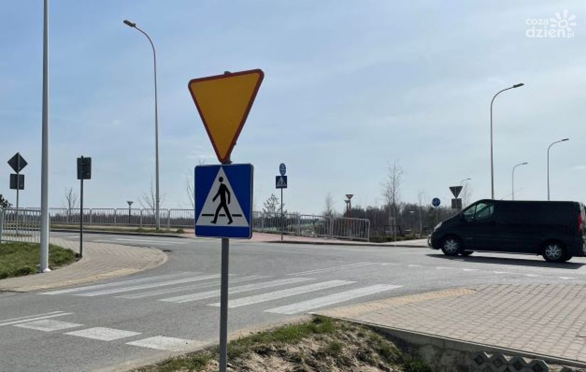 Powiat szydłowiecki chce poprawy bezpieczeństwa na drogach Powiat szydłowiecki chce poprawy bezpieczeństwa na drogach