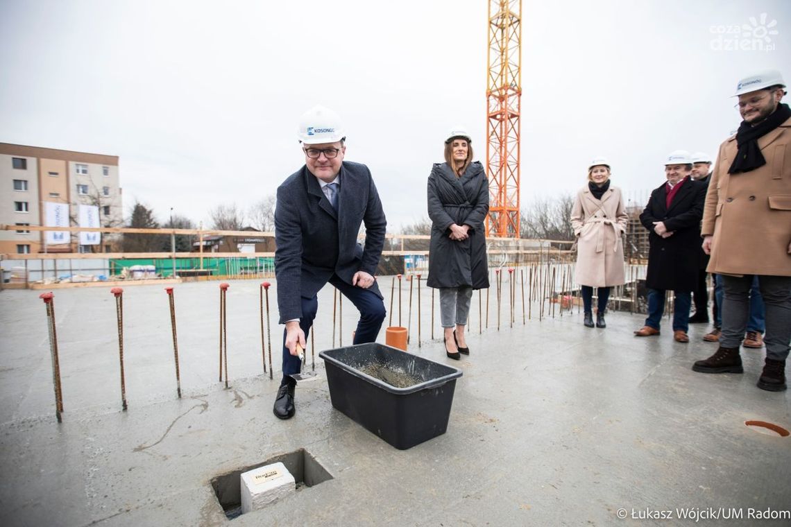 Powstaje blok na Michałowie. Prezydent zapowiada budowę kolejnych mieszkań komunalnych