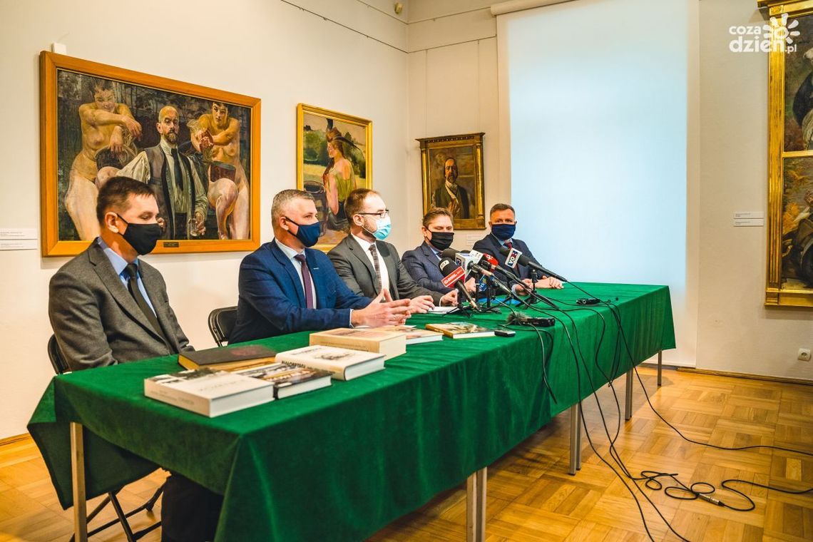 Powstanie monografia Radomia