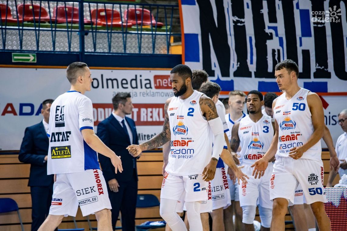 Powtórka z Astorii. Trefl nie pozostawił złudzeń koszykarzom HydroTrucku. Powtórka z Astorii. Trefl nie pozostawił złudzeń koszykarzom HydroTrucku.