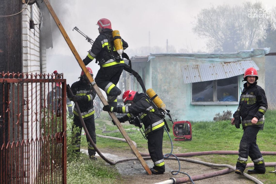 Pożar domu przy ulicy Wośnickiej Pożar domu przy ulicy Wośnickiej