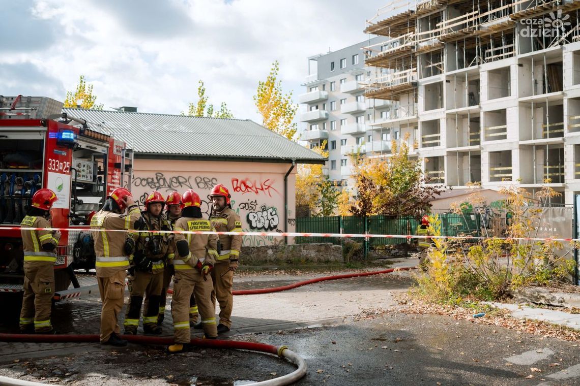Pożar na ul. Struga. Co się stało?
