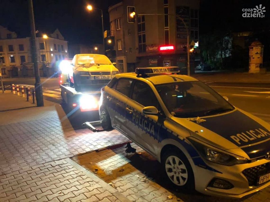 Pożar radiowozów. Podpalenie?