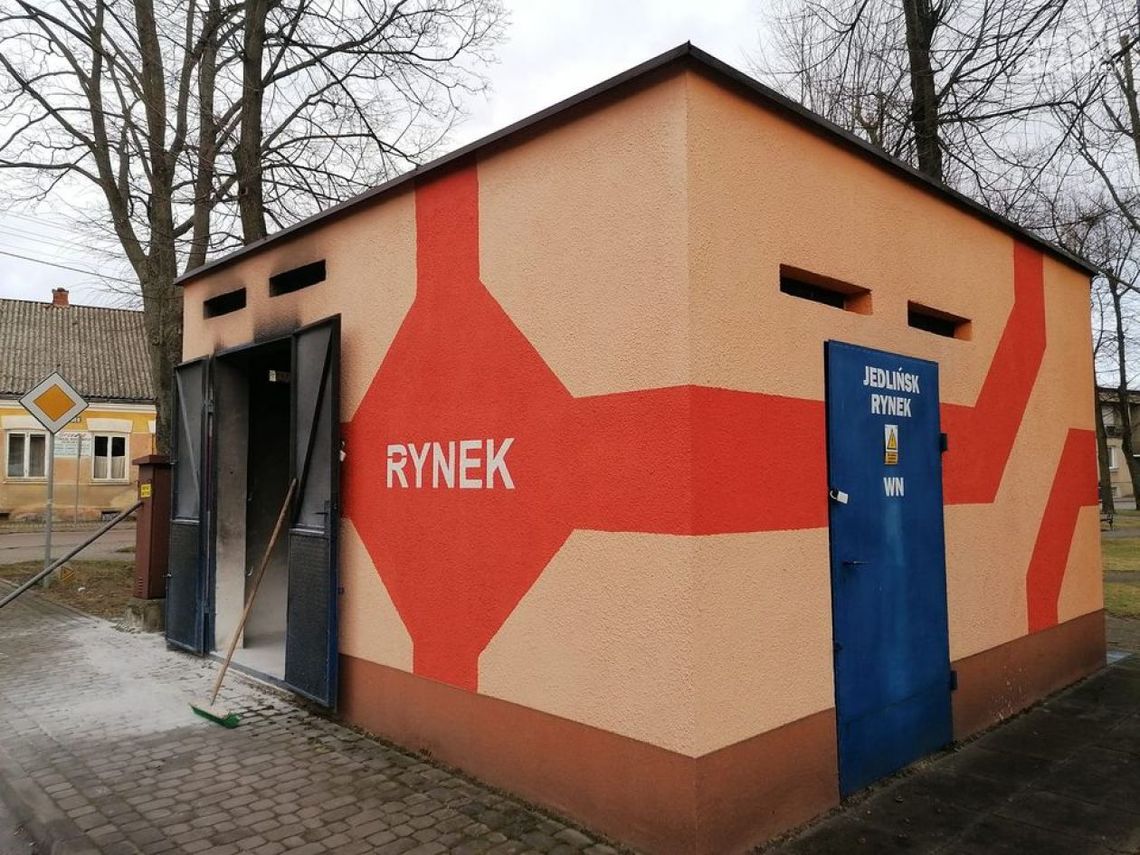 Pożar stacji trafo w Jedlińsku