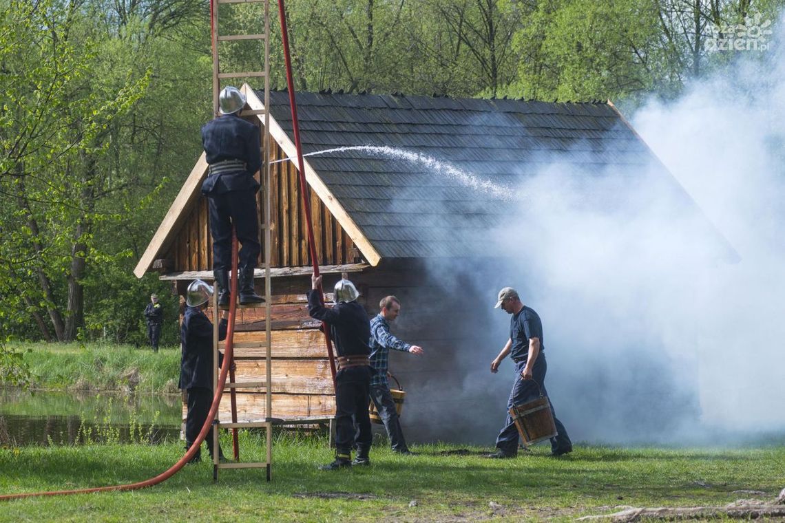"Pożar we wsi!" - majówka ze strażakiem Waldkiem
