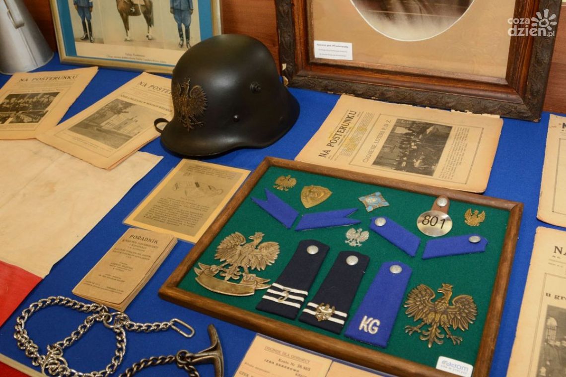 Poznali tragiczne losy funkcjonariuszy