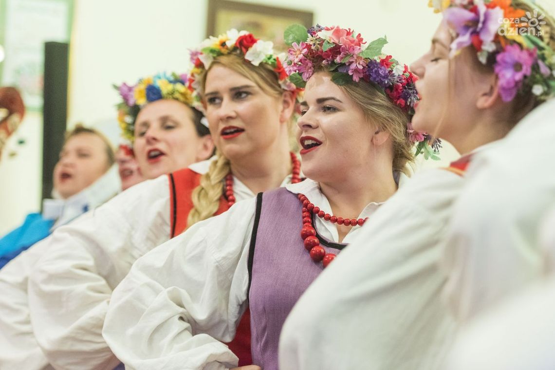 Poznaliśmy potrawy i obyczaje 