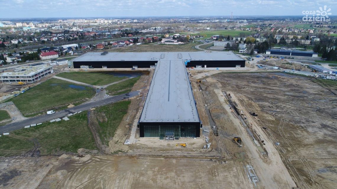 Prace na lotnisku idą zgodnie z harmonogramem 