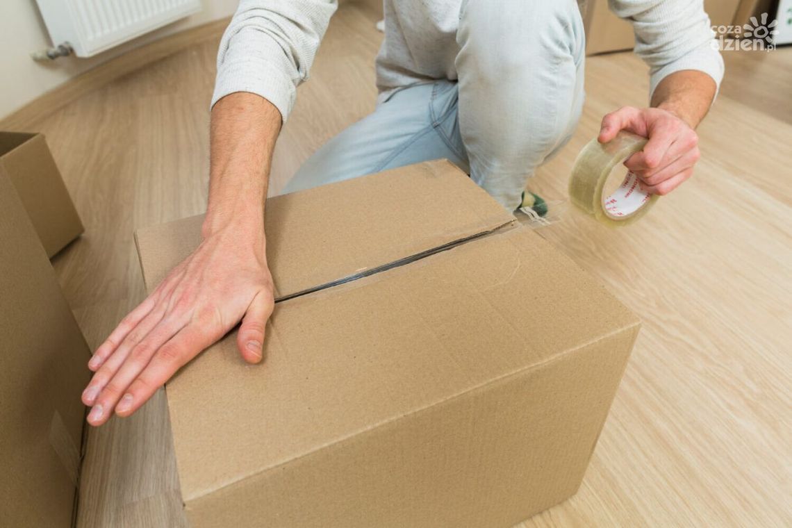 Prawidłowe pakowanie paczek kurierskich: krok po kroku Prawidłowe pakowanie paczek kurierskich: krok po kroku