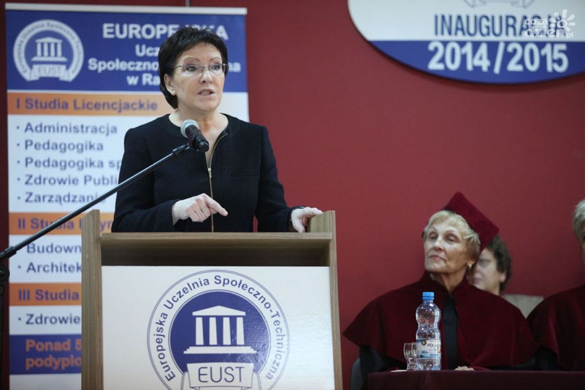 Premier w Radomiu o bezrobotnych absolwentach Premier w Radomiu o bezrobotnych absolwentach