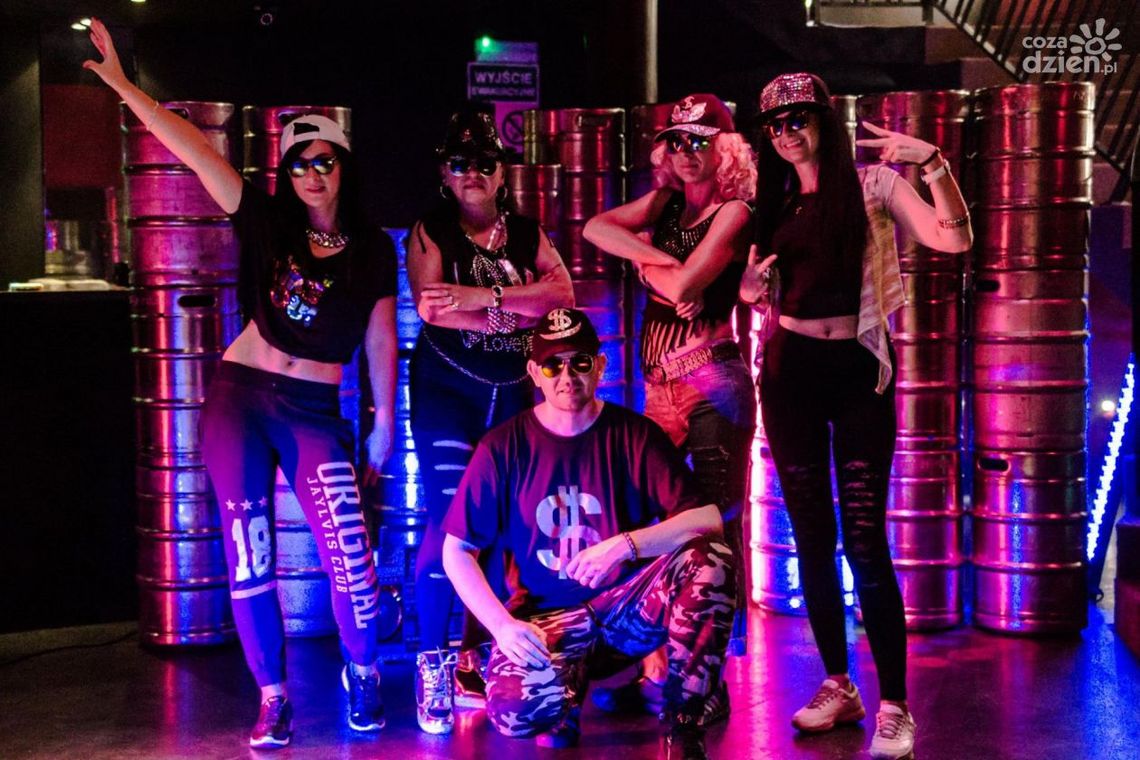 Premiera najnowszego klipu Pawła Mosiołka Premiera najnowszego klipu Pawła Mosiołka