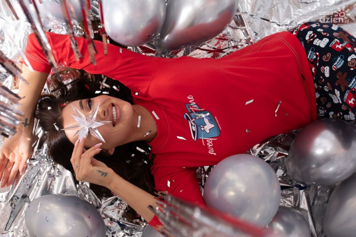 Prezent na święta dla Niej: stylowe i praktyczne pomysły na wyjątkowy upominek Prezent na święta dla Niej: stylowe i praktyczne pomysły na wyjątkowy upominek