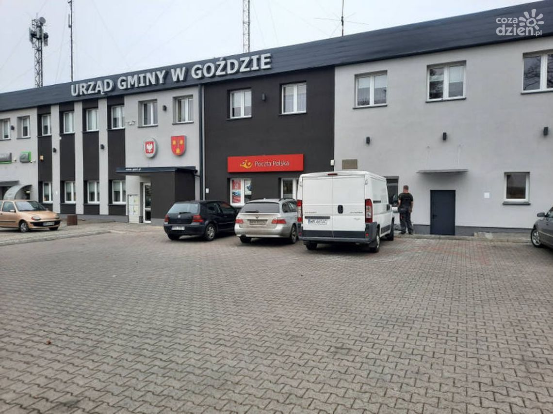 Problem z wodą w gminie Gózd. Co na to wójt?