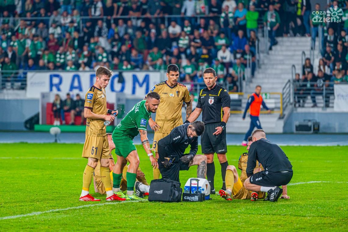 Problemy Radomiaka Radom i Pogoni Szczecin przed ostatnim meczem rundy Problemy Radomiaka Radom i Pogoni Szczecin przed ostatnim meczem rundy