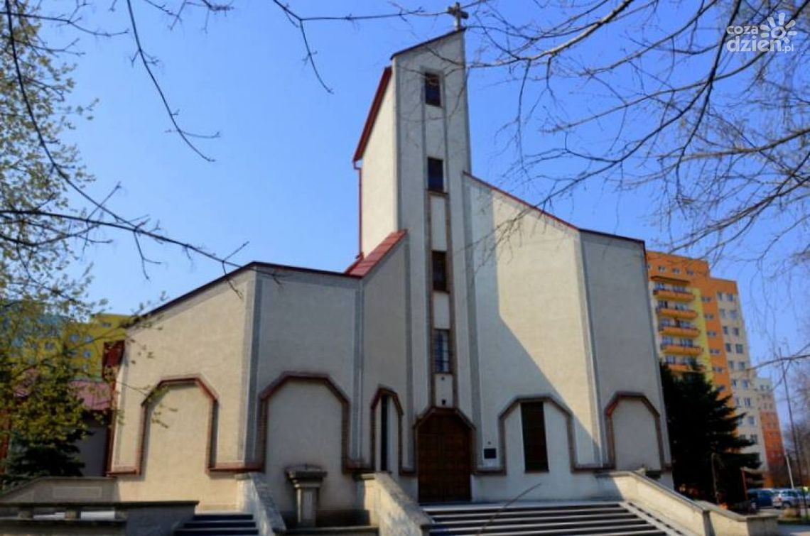 Proboszcz parafii św. Jadwigi chory na koronawirusa