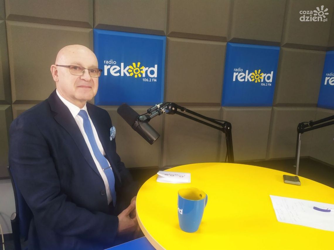 Prof. Bukowski: "Mamy 4 tys. miejsc. Są nowe kierunki"