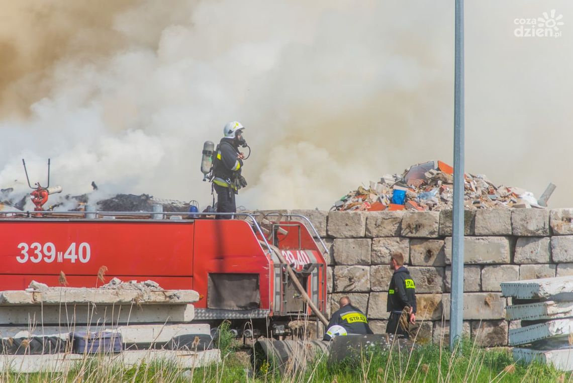 Prokuratura prowadzi dochodzenie w sprawie pożaru w Radkomie