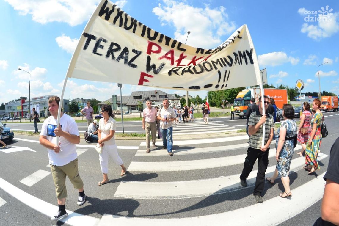 Protest przeciwko odwołaniu dyrektora PSP nr 18 Protest przeciwko odwołaniu dyrektora PSP nr 18