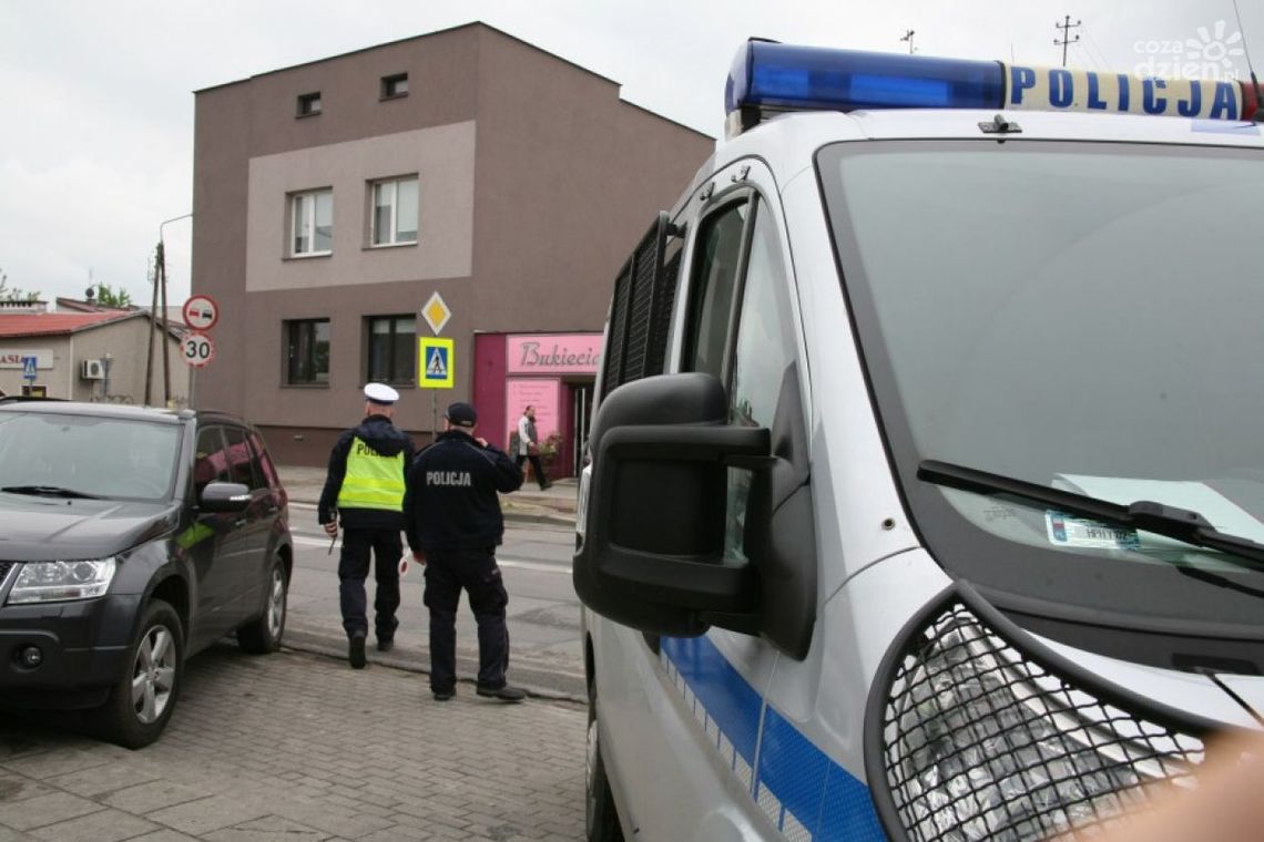 Prowadził z zakazami i potrącił 80-latkę!