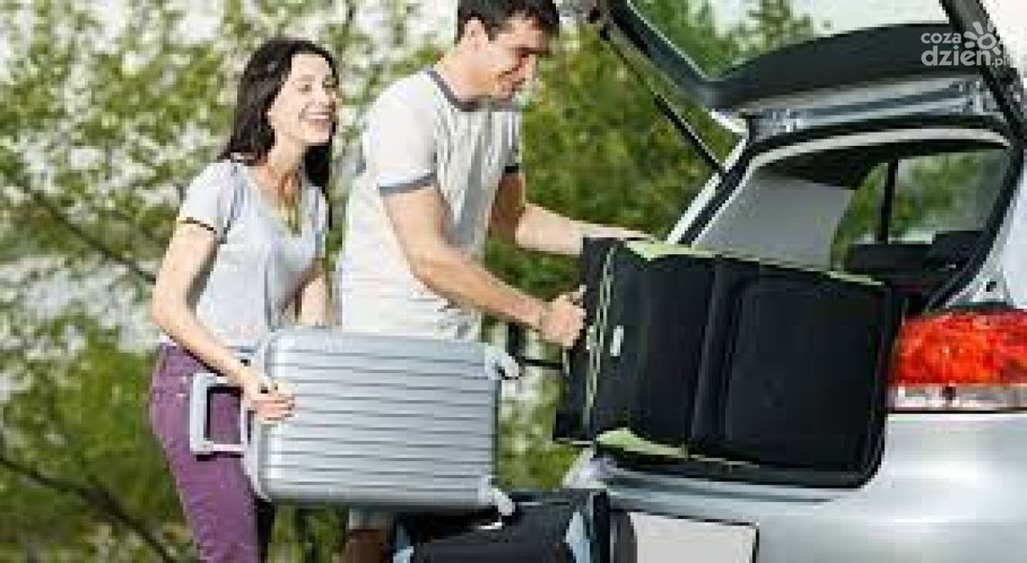 Przed wyjazdem na wakacje nie zapomnij o tych obowiązkach