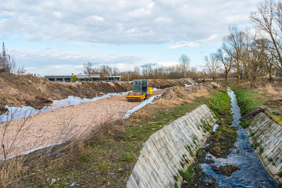 Przedłużają bulwary