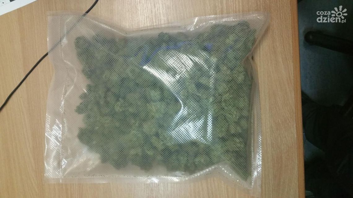 Przewoził i handlował narkotykami