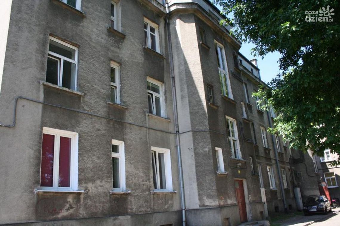 Przy Narutowicza boją się o własne życie. Prezydent pomoże?