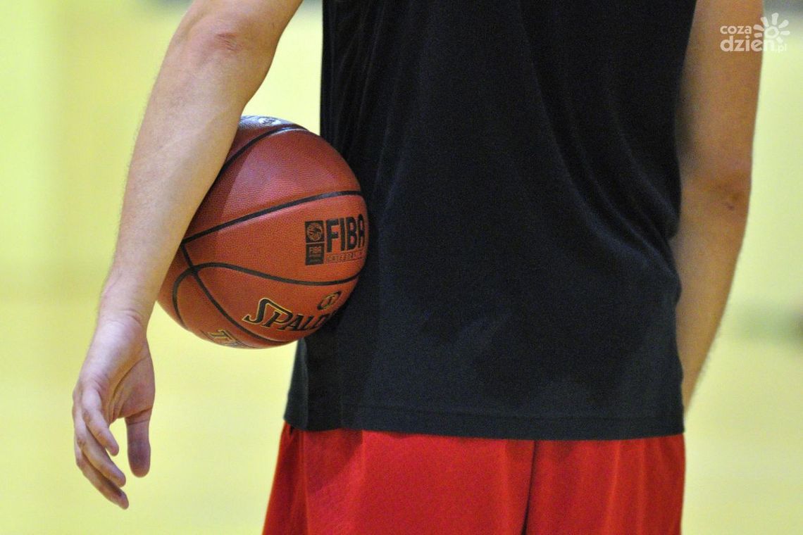 Przygotowania UTH Rosy do sezonu Przygotowania UTH Rosy do sezonu