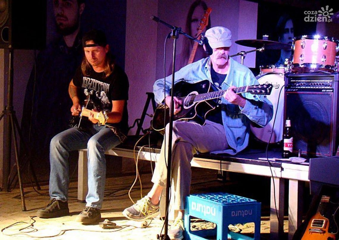 Przyjdź na koncert do Cafe Elektrownia Przyjdź na koncert do Cafe Elektrownia