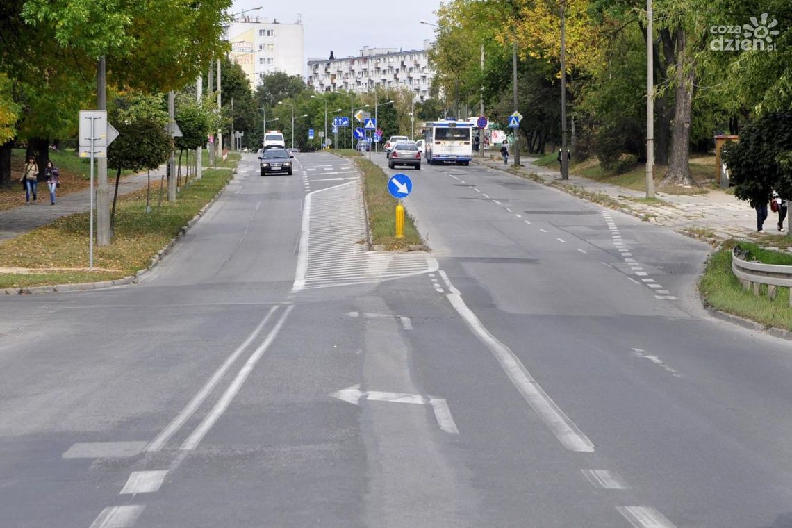 Przystanki Jana Pawła II i Michalczewskiego przesunięte - wszystko przez prace MZDIK