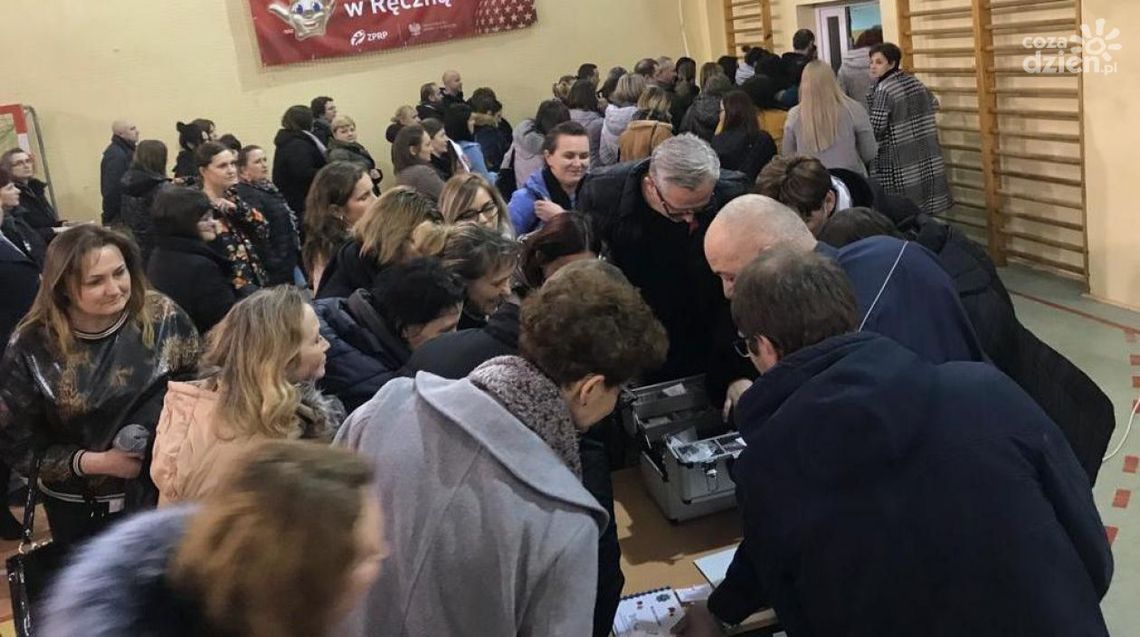 Przysucha. Policjanci z wizytą na wywiadówce