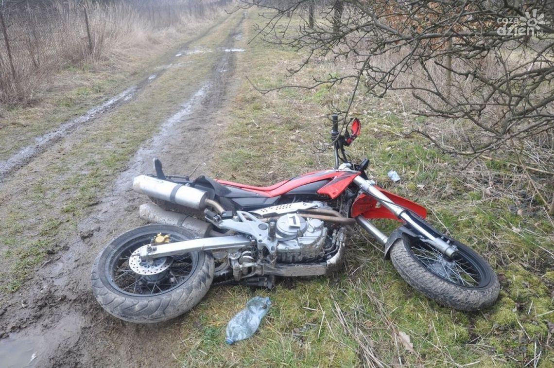 Przysucha. Uciekał przed patrolem i chciał przejechać policjantów Przysucha. Uciekał przed patrolem i chciał przejechać policjantów