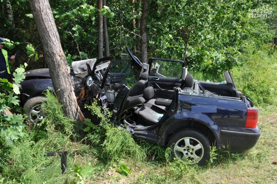 Przysucha. Wypadek drogowy w Lipinach. Dwie kobiety w szpitalu 