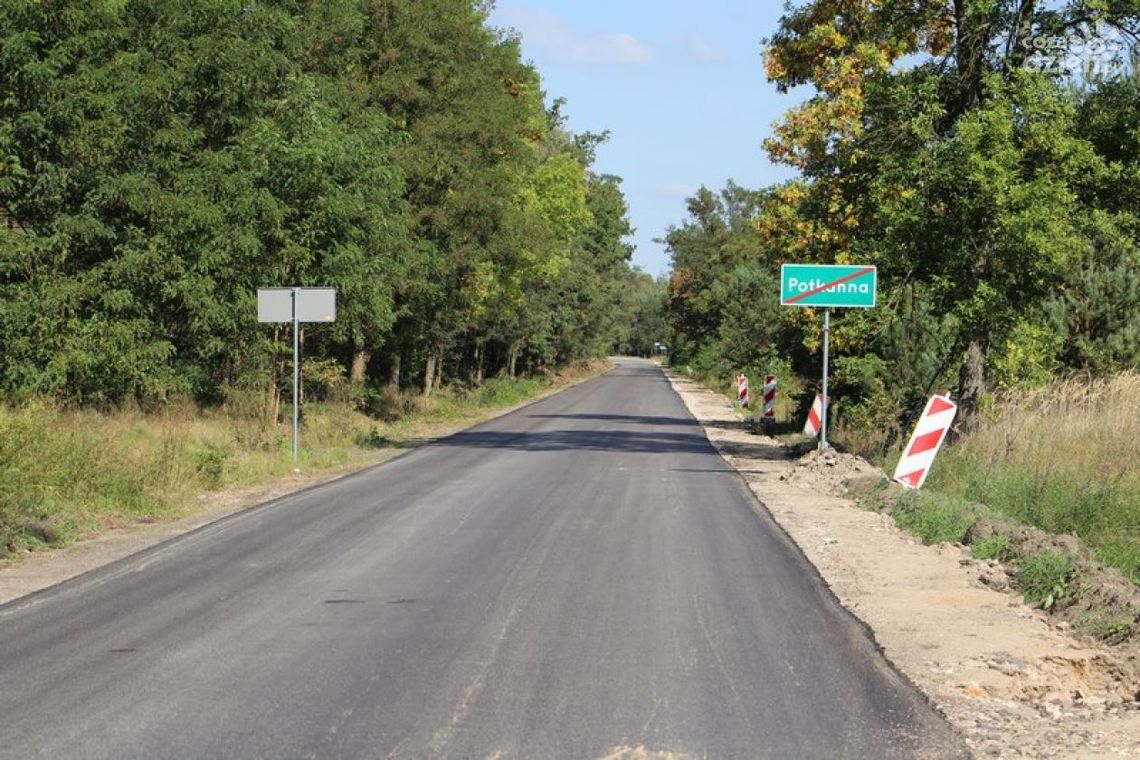 Przytyk. Ruszyły prace na drogach powiatowych Przytyk. Ruszyły prace na drogach powiatowych