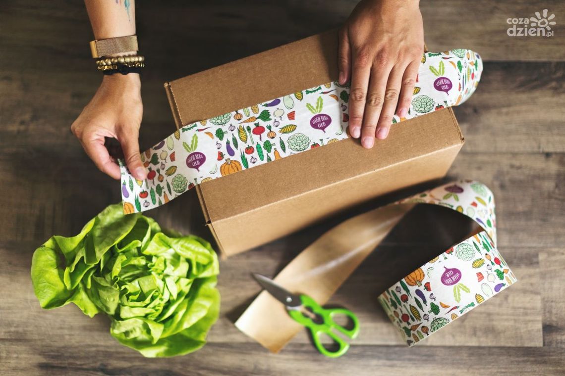 Pudełko fasonowe, czy zwykły karton? — Dobieramy opakowania kartonowe do wysyłki! Pudełko fasonowe, czy zwykły karton? — Dobieramy opakowania kartonowe do wysyłki!