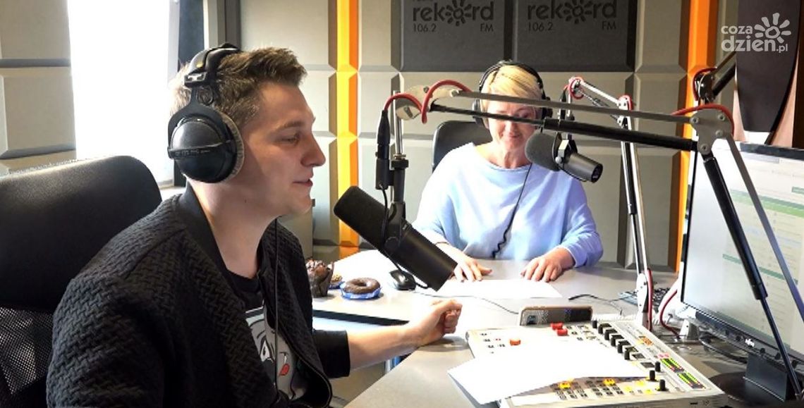 Radio Rekord: Piosenka na wybory! [POSŁUCHAJCIE]