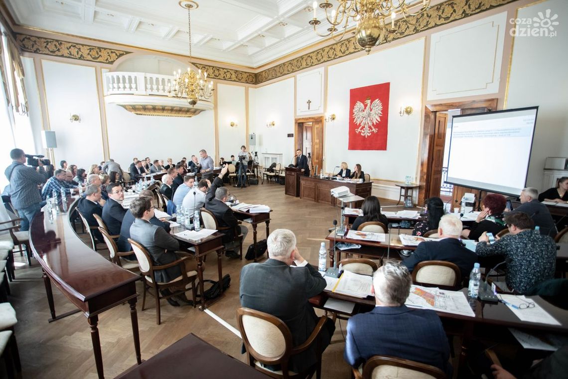 Radni będą decydować o podwyżce śmieci