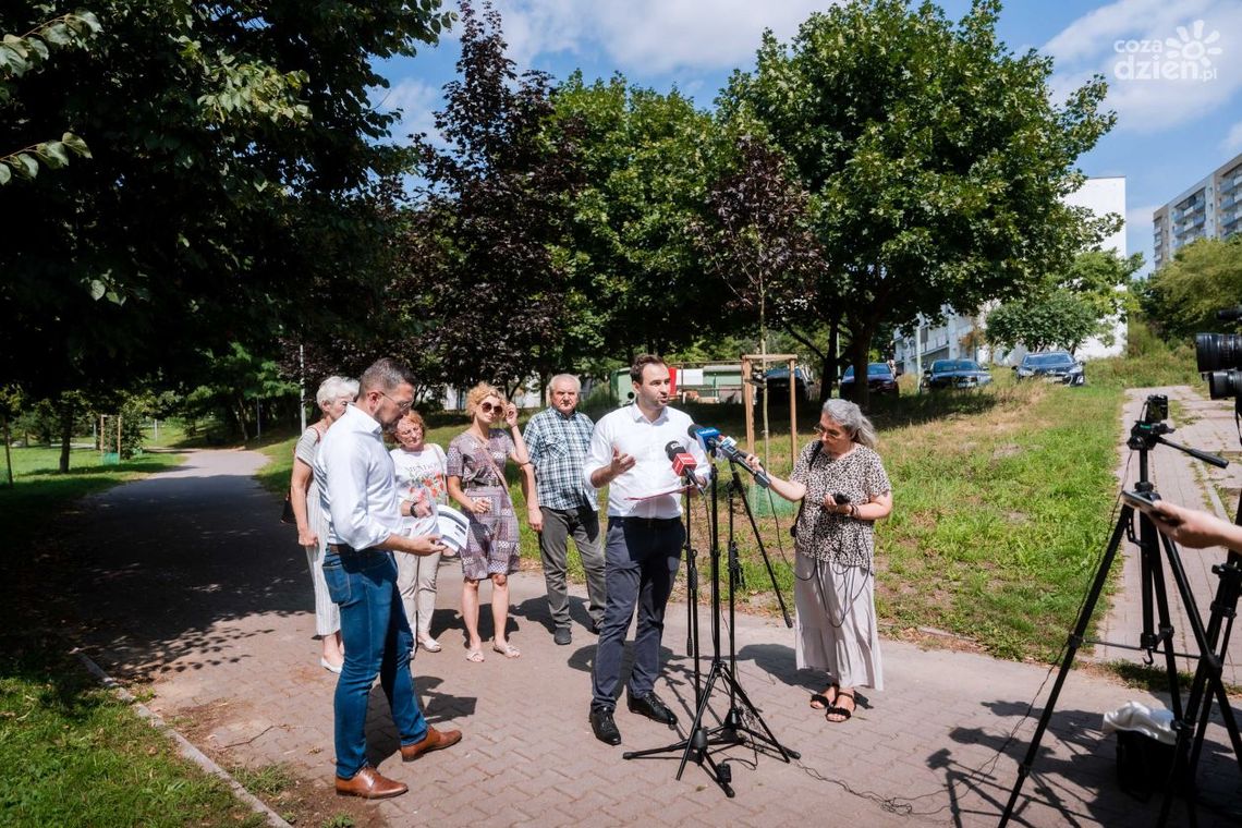 Radni PiS: Niech prezydent rozliczy się z obietnic