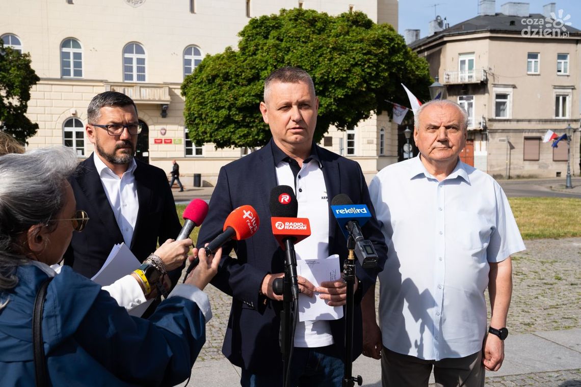 Radni PiS skomentowali pierwszą sesję nowej rady miejskiej Radni PiS skomentowali pierwszą sesję nowej rady miejskiej