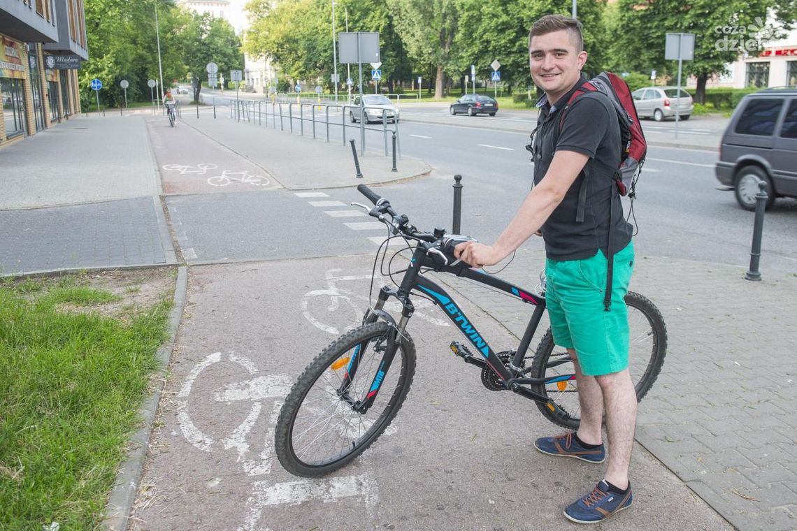 Radny Dawid Ruszczyk nakręca na stojaki! Radny Dawid Ruszczyk nakręca na stojaki!