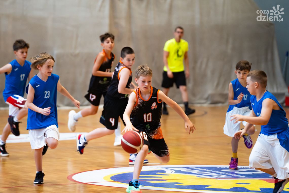 Radom Basket Cup 2026 zakończony. Młodzi koszykarze rywalizowali w czterech kategoriach Radom Basket Cup 2026 zakończony. Młodzi koszykarze rywalizowali w czterech kategoriach