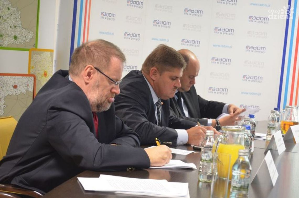 Radom - miasto tekstylno-rolnicze? Radom - miasto tekstylno-rolnicze?