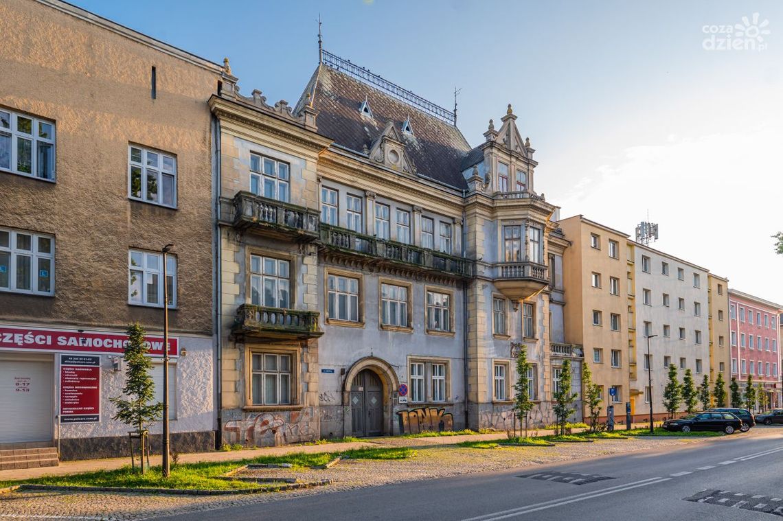 Radom opowiadany. Ballada o szczęśliwych ludziach Radom opowiadany. Ballada o szczęśliwych ludziach