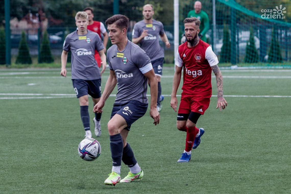 Radomiak II Radom w finale Mirax Pucharu Polski. Pokonał czwartoligowca z Kozienic Radomiak II Radom w finale Mirax Pucharu Polski. Pokonał czwartoligowca z Kozienic