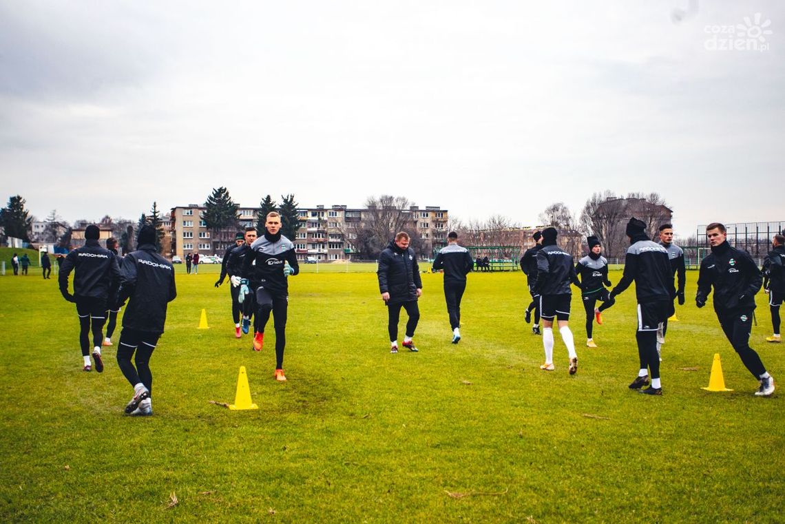 Radomiak otrzyma wsparcie od miasta, ale nie w formie stypendiów Radomiak otrzyma wsparcie od miasta, ale nie w formie stypendiów